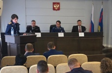 В прокуратуре области прошло совещание по вопросам расследования уголовных дел, связанных с ненадлежащим оказанием медицинской помощи